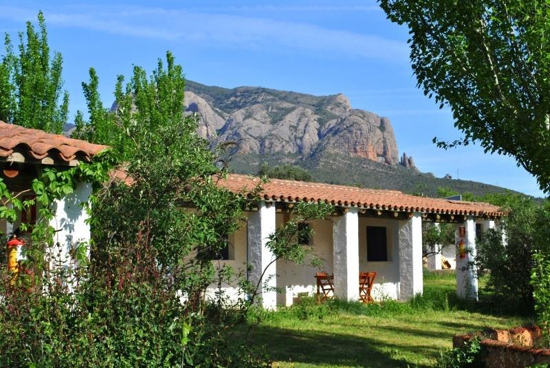 Camping Bungalows Armalygal Murillo de Gállego Esterno foto